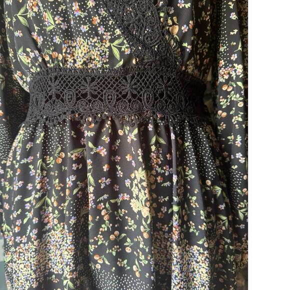 72. CUPSHE | Floral Long Sleeve Dress Sheer Lace Cutout Elastic Cuff & Waist - Picture 6 of 7